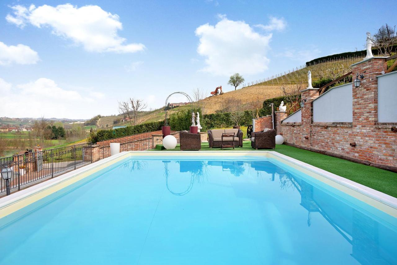 B&B La Dolce Vita Priocca ภายนอก รูปภาพ