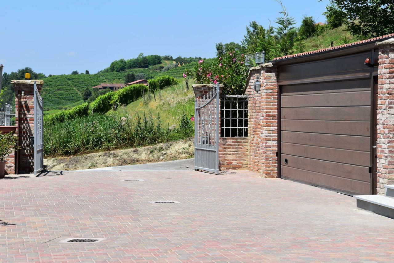 B&B La Dolce Vita Priocca ภายนอก รูปภาพ