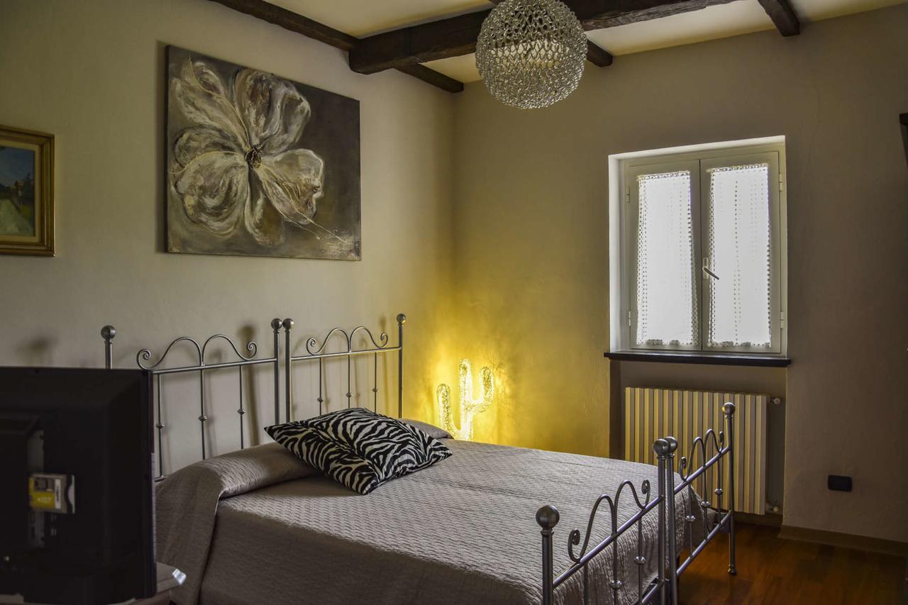 B&B La Dolce Vita Priocca ภายนอก รูปภาพ