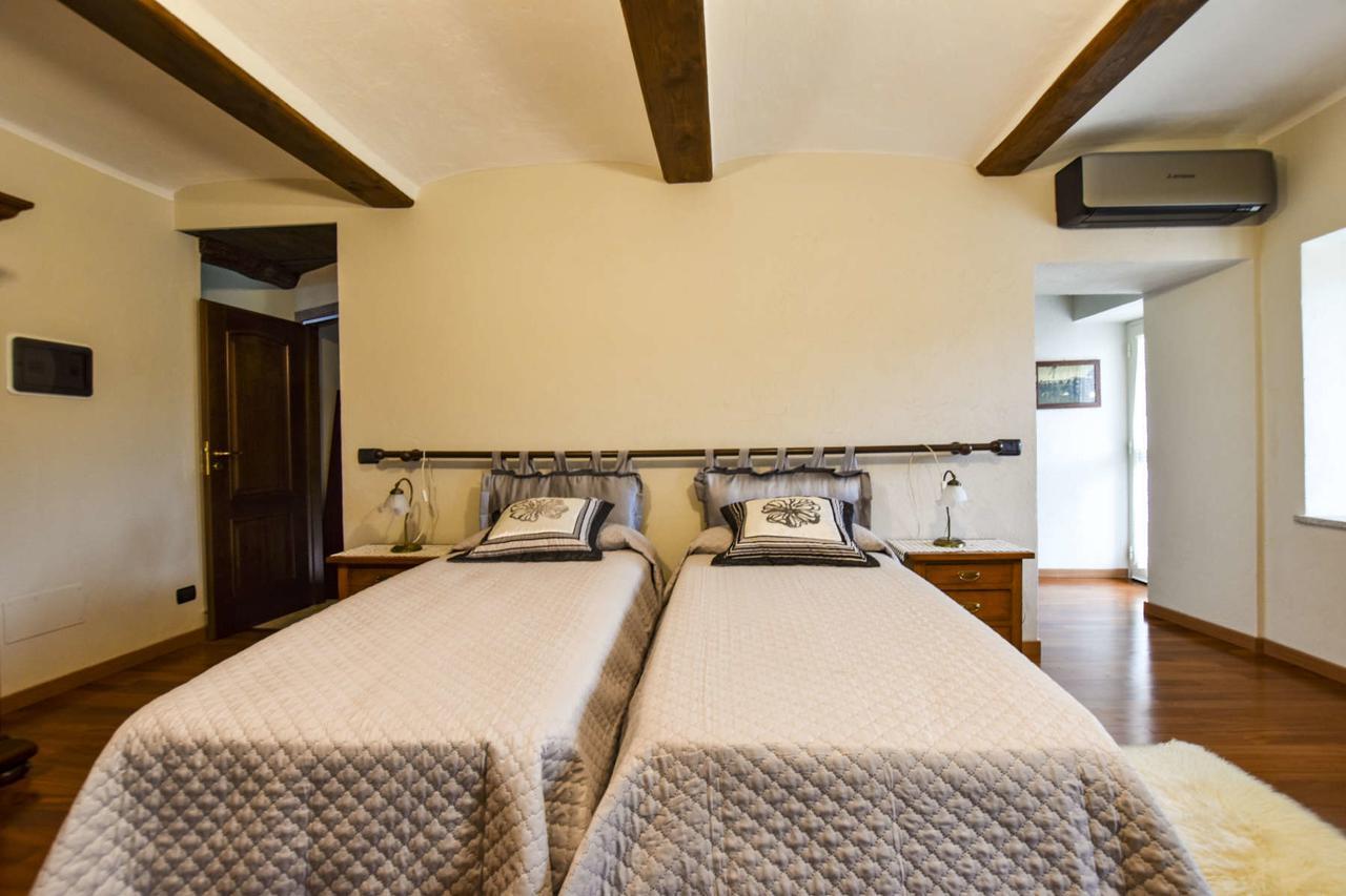 B&B La Dolce Vita Priocca ภายนอก รูปภาพ